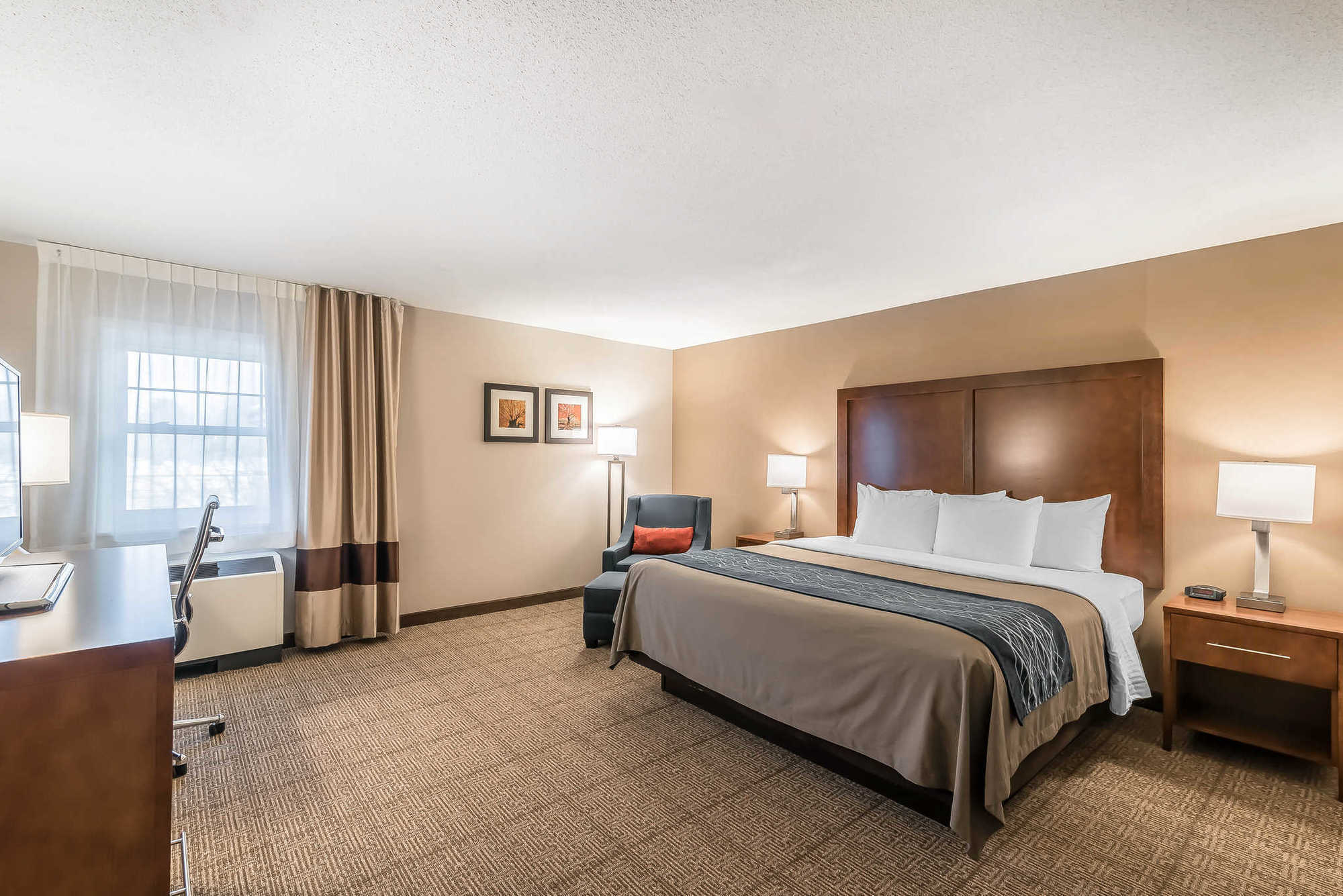 Comfort Inn Concord Room photo